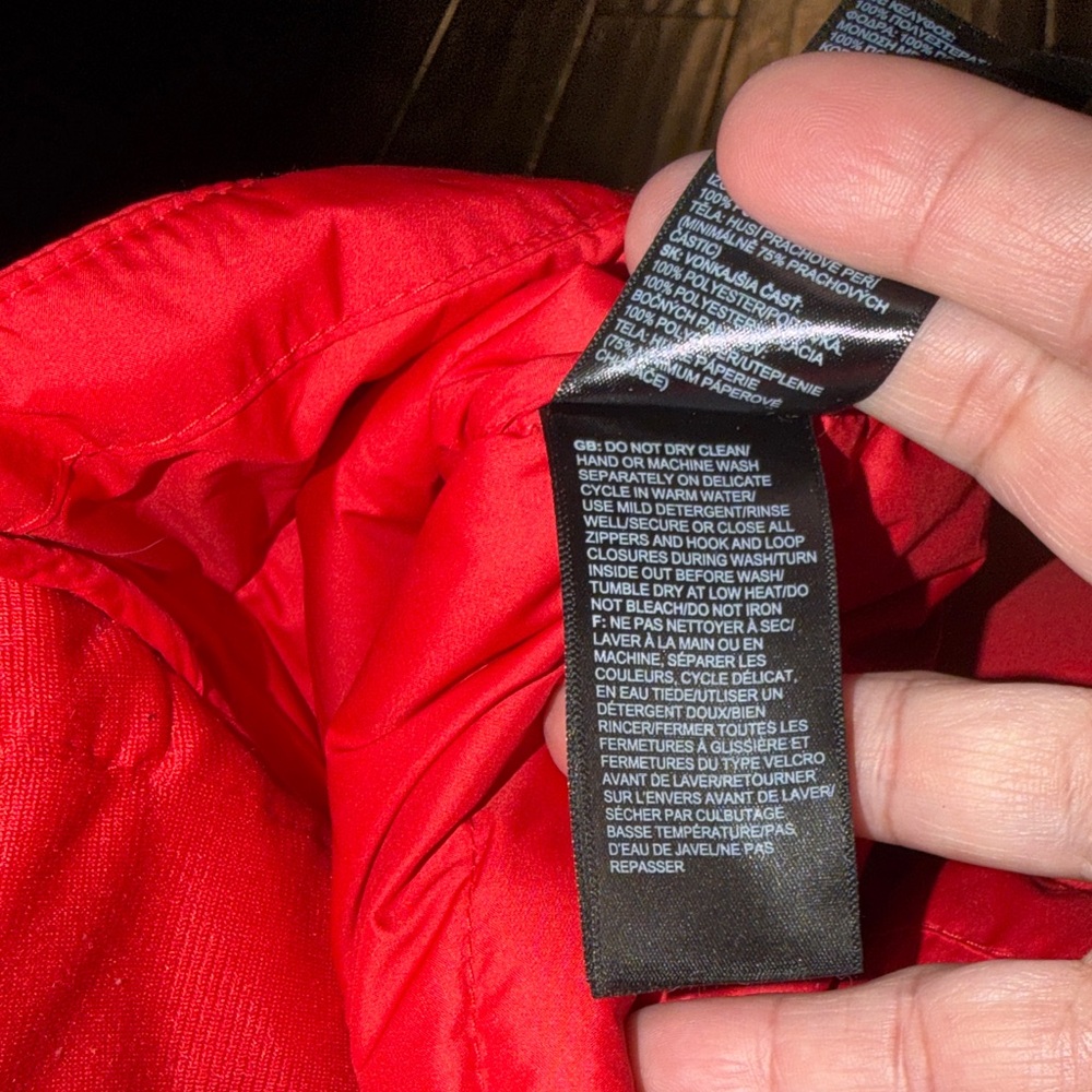 The North Face Women's 550 ALPZ DAWN VEST Size Small - Picture 6 of 6